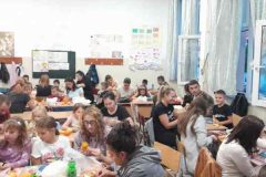 IMG-5510c3a2336eb577a3d536e6e4005365-V